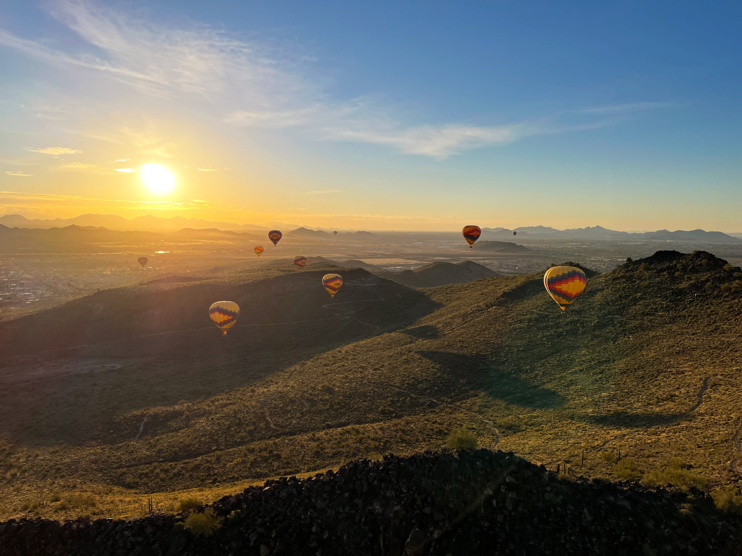 scottsdale sunset with hot air balloons in foreground